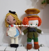 alice and the mad hatter
