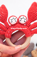 House Sleeping Toys - Maria Kostychenko - Gnawer Crab
