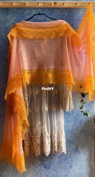 Just Peachy Shawl by Paula Kibildis - Free