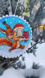 Squirell by Ekaterina Nemshilova