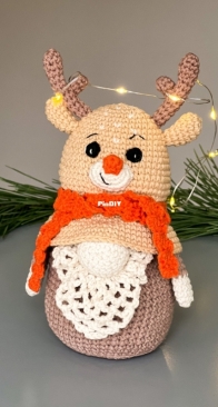 Natty Toys - Nataliia / Natalia Romaniv - Deer Gnome