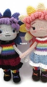 Haslea Crochet - Anaëlle Tanniou - Mini Rainbow Fairy - Dark and Light Version