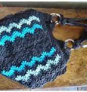 Striking Crochet Purse (SweaterBabe)