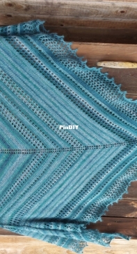 Blue lagoona shawl