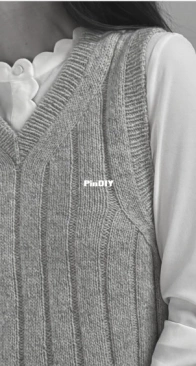 Knitonomy Boston Vneck Vest by Magdalena Parker