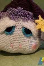 Kleiner Mond 80 - Sleeping Sheep - German