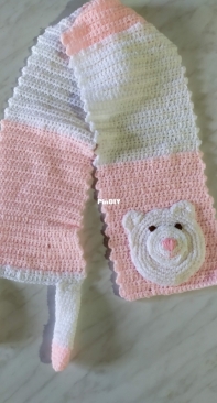 Crocheted girls scarf