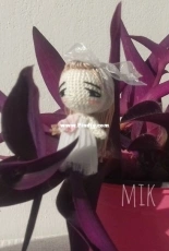 Miniature doll