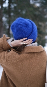 Youngs beanie by Witre Design - English
