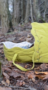Twig + Tale  - Nature Basket Forest - English