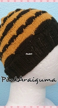 Heartbeat Beanie by Pink Araiguma-Free