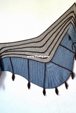 Between the Worlds Shawl by Doro Winter-English,German-Free