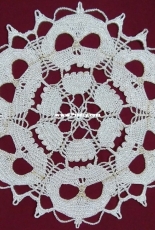 Lekden - Skull Doily -  Free