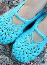 RAKJpatterns- Kristi Simpson - Brooke Slippers (Adult size)