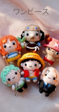 Amiguruku - Anita Suria - One Piece Pirates - Nami, Sanji, Usopp, Zoro, Monkey Luffy and Tony Chopper
