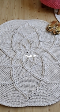 Magic Carpet Studio - Latające Dywany - Simple Cabled Octagon - Free