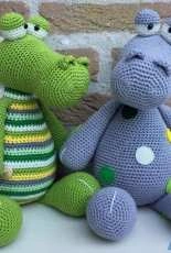 Stip en Haak - Herriët van de Wiel - Karel the Crocodile - Translated - Hungarian