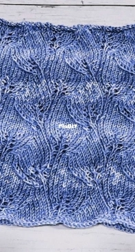 Cuello Cowl Hojas by Claudia Pacheco Iza-English,Spanish-Free