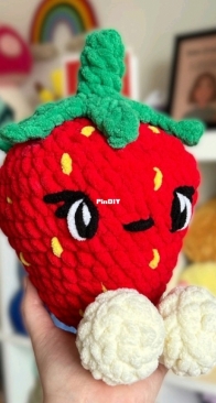 Yarnsmiths - Eden Crochets - Eden Elizabeth - Sally the Strawberry - Free