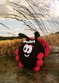 Mixed Kreations Designs - Carrey Reynolds - Funny Ladybug - Free
