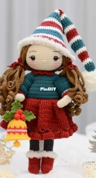 Chik-Chik Handmade - Thuỳ Trang - Bella Christmas Doll