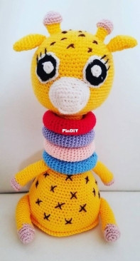 giraffe toys