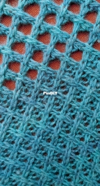 Stroopwafel Shawl by Xandy Peters