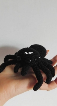 Ambros Crochet - Arnold the Spider - Free