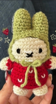 Strawberry miffy amigurumi