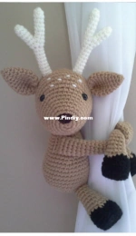 BB Adorables - Isabel R Davenpost - Bambi - Deer Curtain Tie-Back