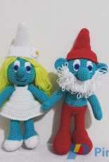 Amigurumi Papa Smurf and Smurfette