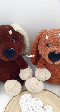 DI Creations - DI amigurumi Creations - Davina and  Ivana - Wag Dog