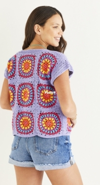Sirdar 10559 - Got Tickets Granny Tee - Free