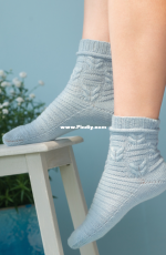 Schachenmayr-R0012-by Schachenmayr Designteam-Socks With Cross Rib-Free.