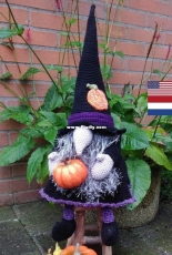 Crearine - CF van Spronssen-Meijer - Halloween Tomte