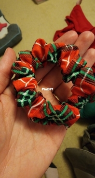 Scrap-Busting Scrunchie!