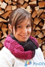 Ottavio Cowl by Corrina Ferguson/PicnicKnits- Free