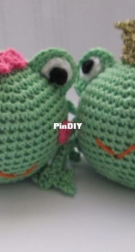 Amigurumi - King and Queen Frog
