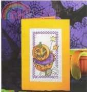 The World of Cross Stitching 194 - cupcake for halloween