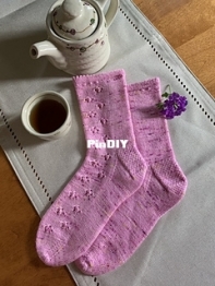 Cottage Blossoms Socks by Marie-Elyse Dugal - Free