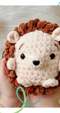 Hobbii - Double Dutch crochet company - Jessica Van Leeuwen - Herbie Hedgehog