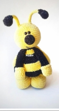 Crochet Design Wonders - Crochet Wonders Design - Olga Toys Handmade - Olga Kurchenko - Olga Kuchenki - Funny Toys - Buzzing Bee - Russian
