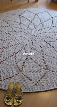 Magic Carpet Studio - Latające Dywany - Slanted 14-Petal Carpet - Free