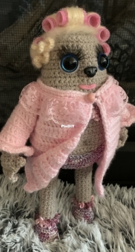 Mrs. Potato gets a jacket!