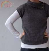 Plain and Simple Pullover by Veera Välimäki/free