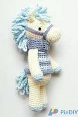 Amalou Designs  - Marielle Maag - Pony Charlie