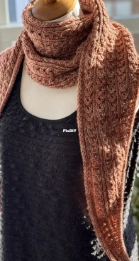 Festive Scarf v4 by Jennifer Owens - Updated