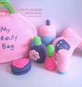 CrochetNPlayDesigns - CraftyAnna - Cosmetic bag