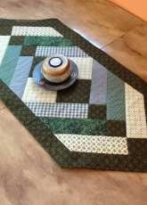March table runner