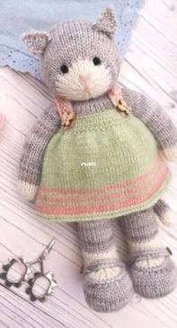 Tearoom Cat Method 2 by Susan Hickson - Mary Janes Tearoom